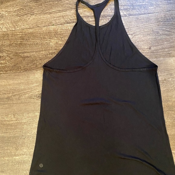 Lululemon high neck BLACK tank cotton material. Brand new without tags - Picture 4 of 5